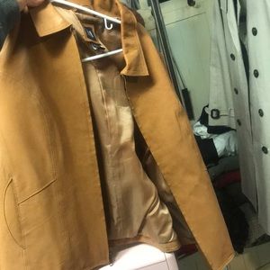 Women’s leather gap cost size large